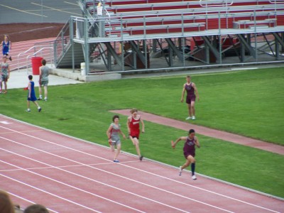 Jake Finishing 400 meter at District EWU Meet 2007
